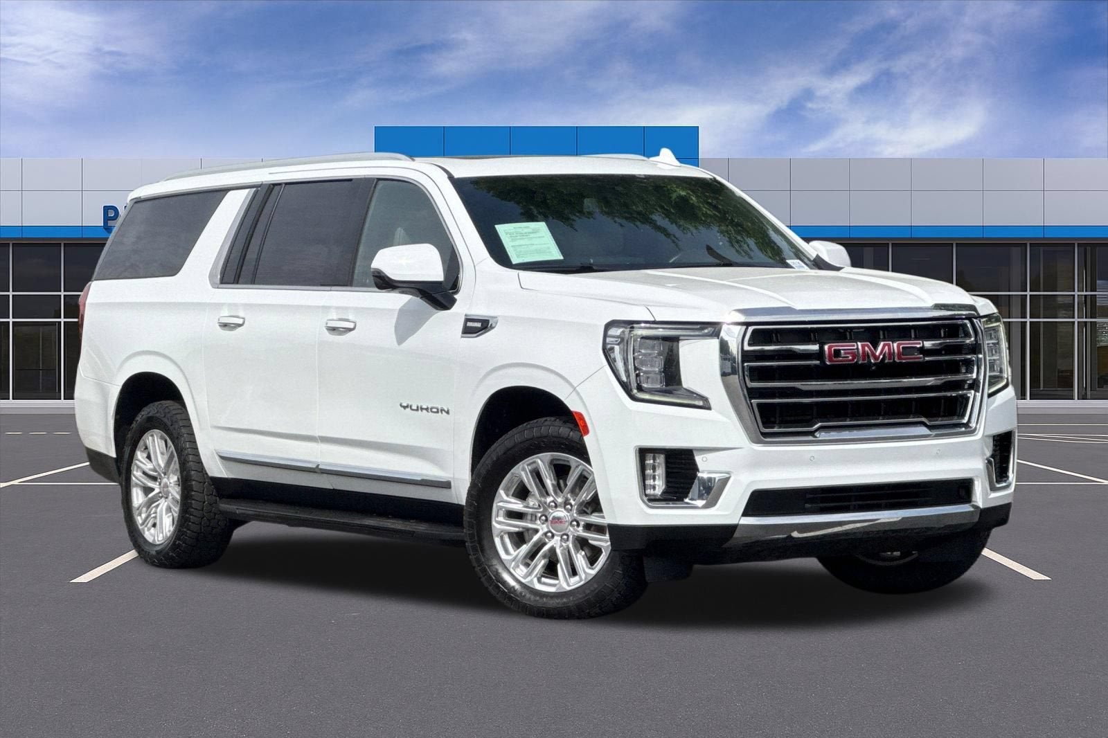 2024 GMC Yukon XL — side profile view